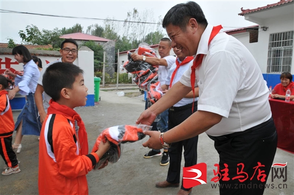 AB95A05A2692113E7B2CDE2FF36F8A37