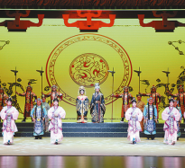 豫剧《汉宫明月》：豫韵铿锵诉兴衰