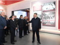 独家视频丨习近平参观新疆维吾尔自治区成立70周年主题成就展