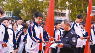 普法宣传护成长