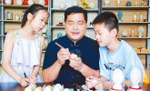 杨玉和：以刀为笔琢蛋壳 非遗技艺“活”起来