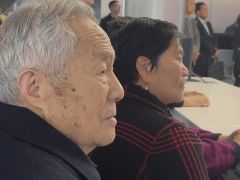 從《驛城晚報》到《天中晚報》 30余年鐵桿讀者張新榮高歌贊《天中晚報》