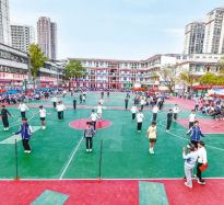 校园运动会上演“超燃大片”