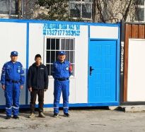 愛心板房 情暖救援