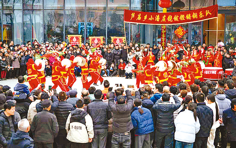 民俗迎春 好戲連臺(tái)