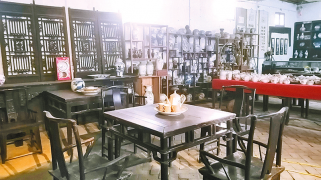 農(nóng)民收藏家姚銀同  