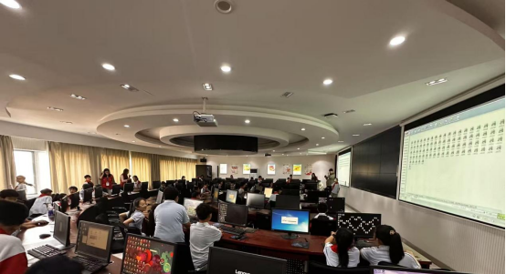 閱讀點亮童心-探索擁抱未來552